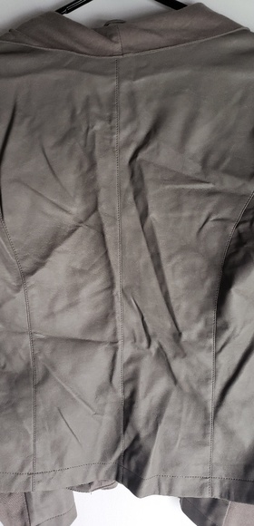 Adorable Off Center Zip Jacket - Picture 5 of 7